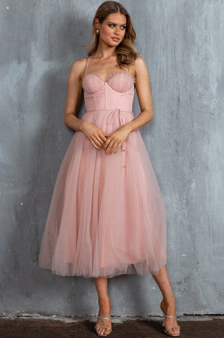 Smitten Sweetheart Neckline Chiffon Midi Dress Blush
