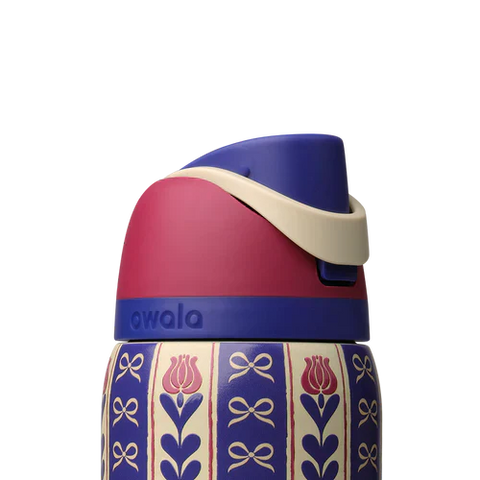 Owala Holiday Collection FreeSip? Holiday Hygge 32oz