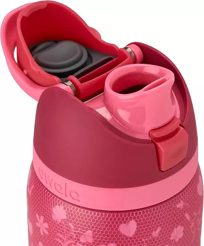 Owala 32 oz. FreeSip Stainless Steel Water Bottle ¨C Love Letter