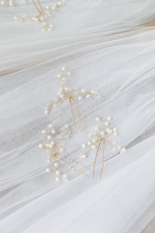 Medusa Pearl Hair Pin