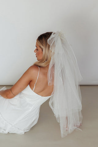 Isa Glitter & Pearl Veil White