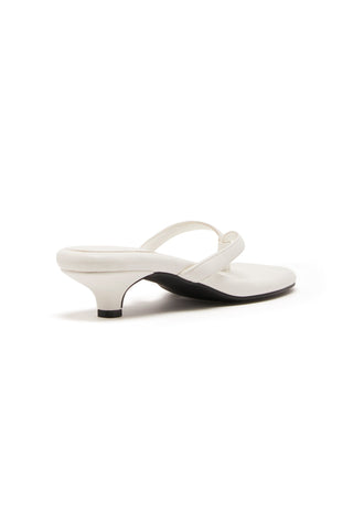 ShirtJersey Heatwave Thong Heel White