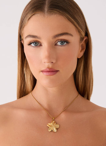 Hibiscus Gold Necklace - Gold