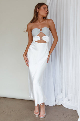 L'Amore Cut-Out Bodice Midi Dress Silver/White