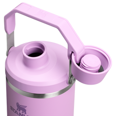 The IceFlow™ Tumbler with Fast Flow Lid