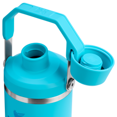 The IceFlow™ Tumbler with Fast Flow Lid