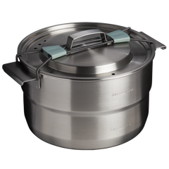 The Wildfare Core Full Serve Cookset
