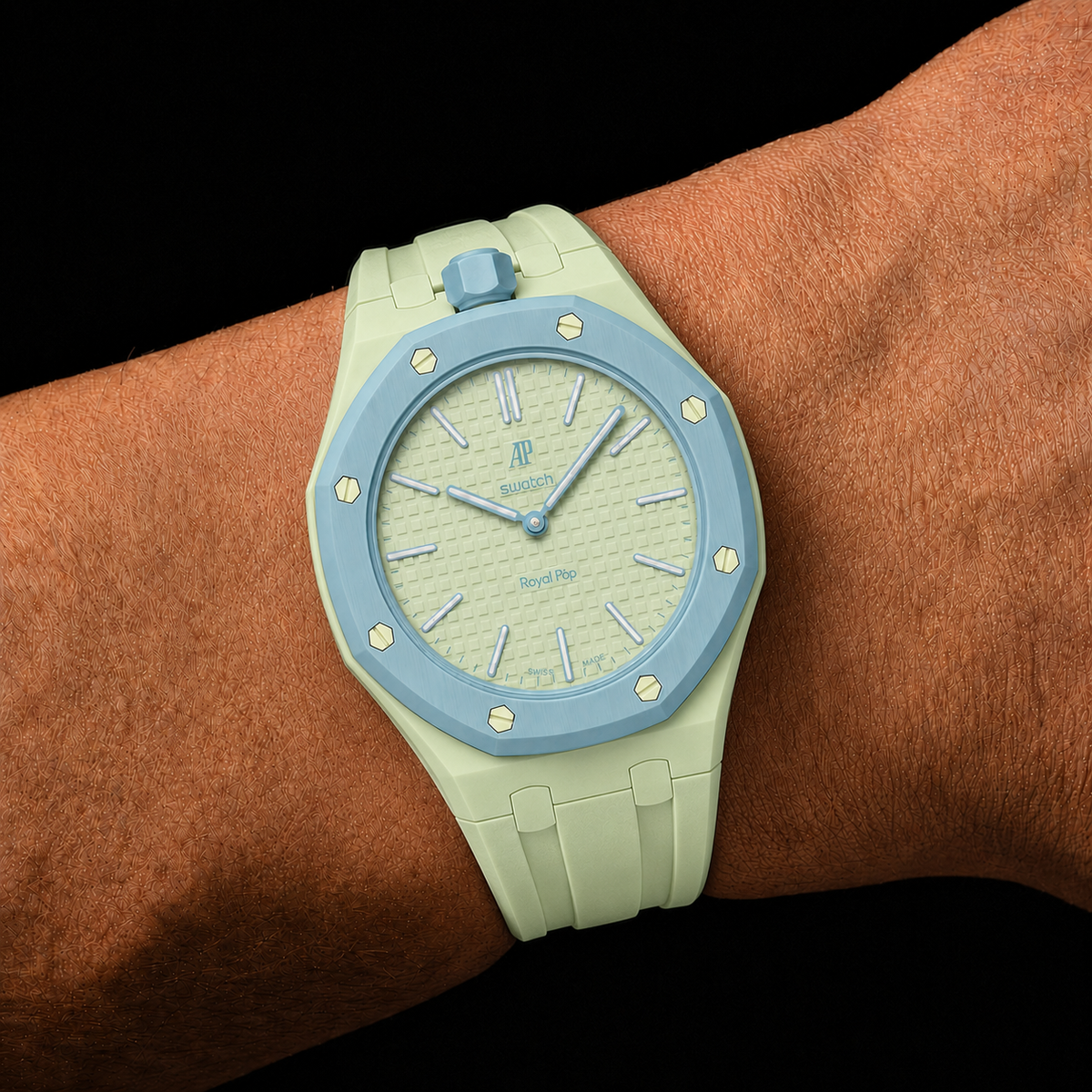 Lime Green — Rubber Strap — Lépine